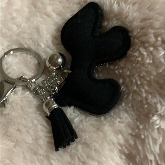 I LOVE ❤️ 😍🎁this lil “Black Spotted Dog” - Picture 6 of 6